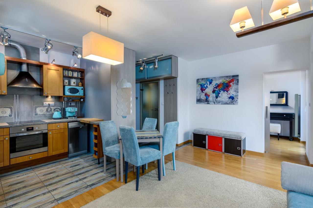 Apartamento Apart Na Pradze Varsovia Exterior foto